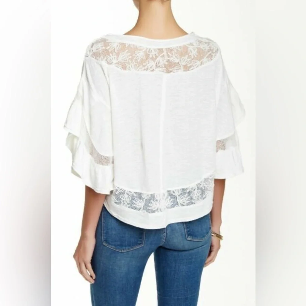 Free People Love Affair - Ivory/White Lace Knit Bell Sleeve Top – Size Small